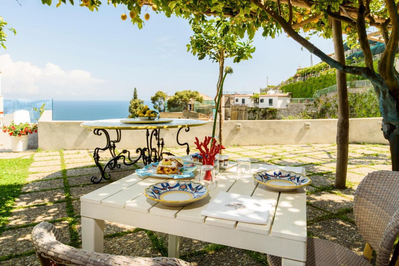 Al Pesce D'oro Bed & Breakfast 2*