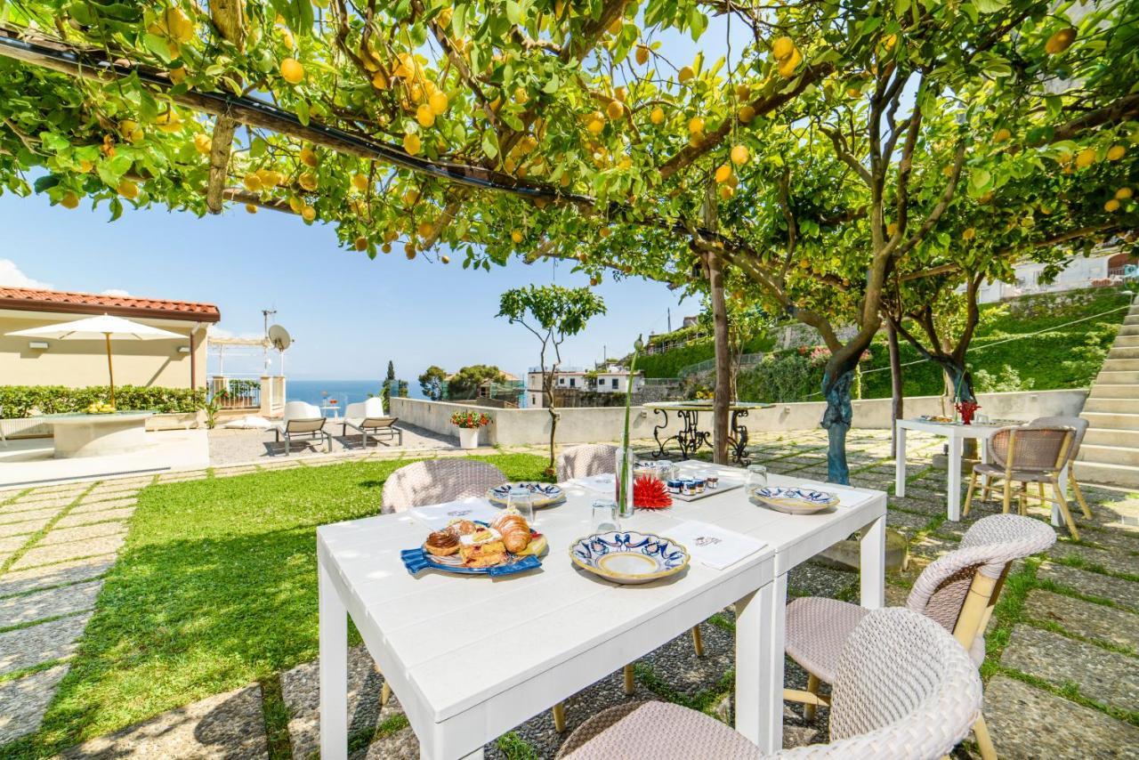 Al Pesce D'oro Bed & Breakfast 2*